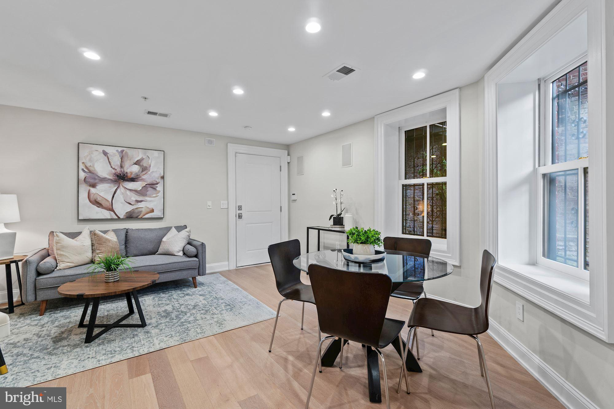 1330 Vermont Avenue Northwest, Unit 2 Washington, DC 20005 - Photo 2 of 17 Living/Dining Room