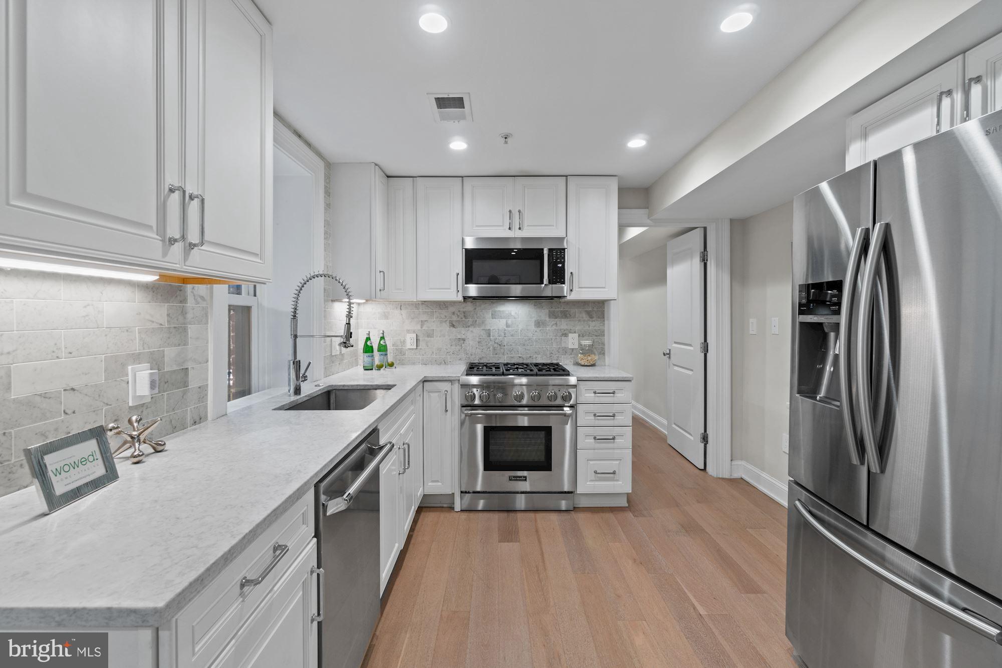 1330 Vermont Avenue Northwest, Unit 2 Washington, DC 20005 - Photo 4 of 17 Kitchen
