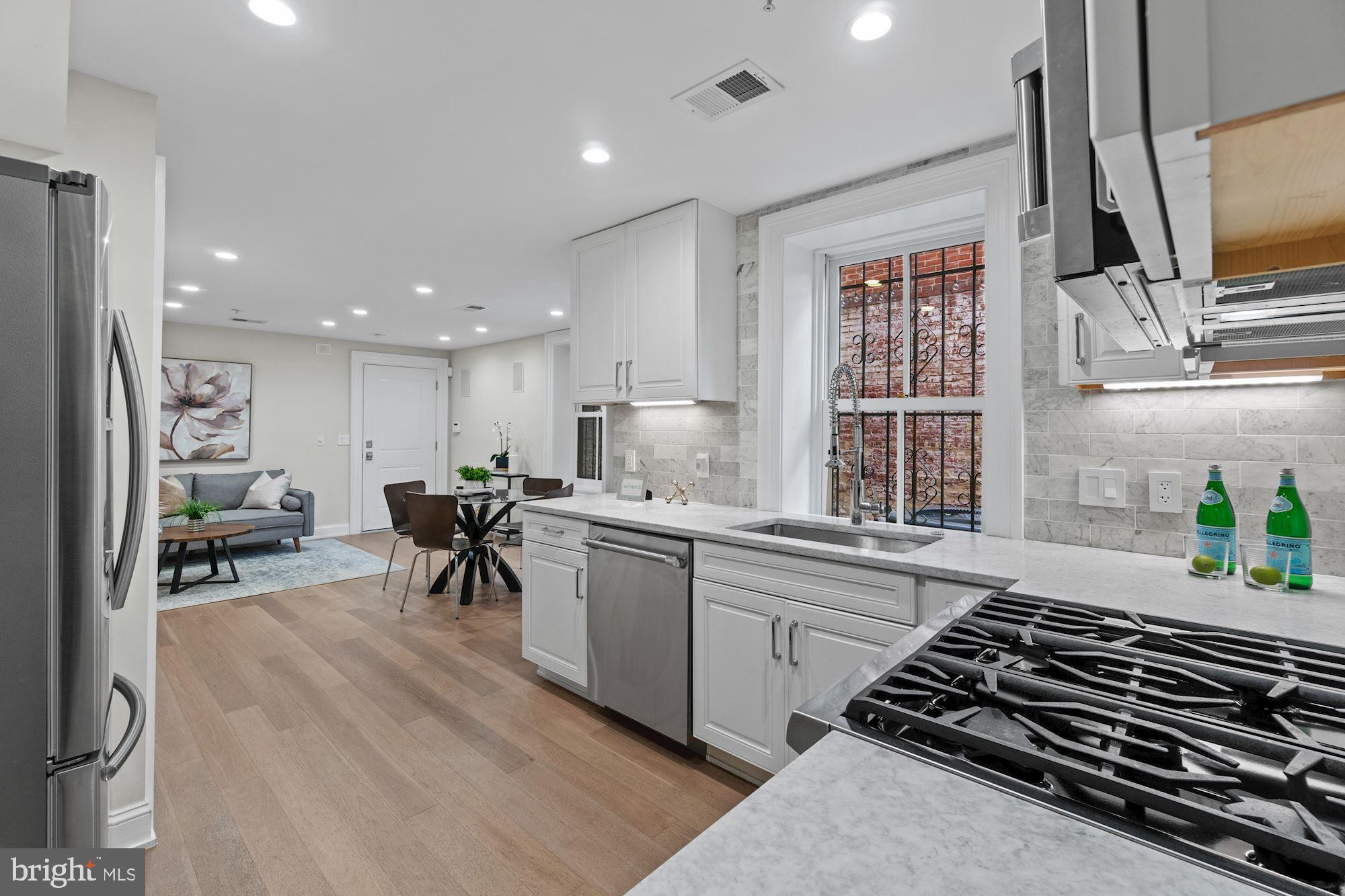 1330 Vermont Avenue Northwest, Unit 2 Washington, DC 20005 - Photo 5 of 17 Kitchen