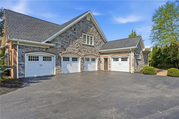 $2,250,000 | 103 Destinaire Drive, New Wilmington, PA 16142