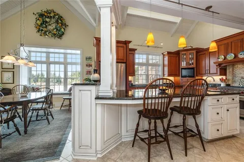 $1,995,000 | 103 Destinaire Drive, New Wilmington, PA 16142