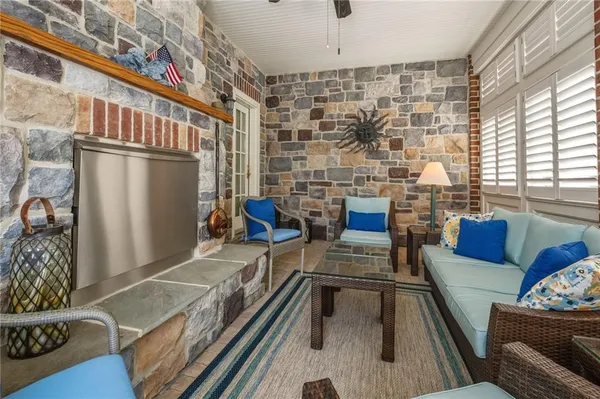 $2,250,000 | 103 Destinaire Drive, New Wilmington, PA 16142