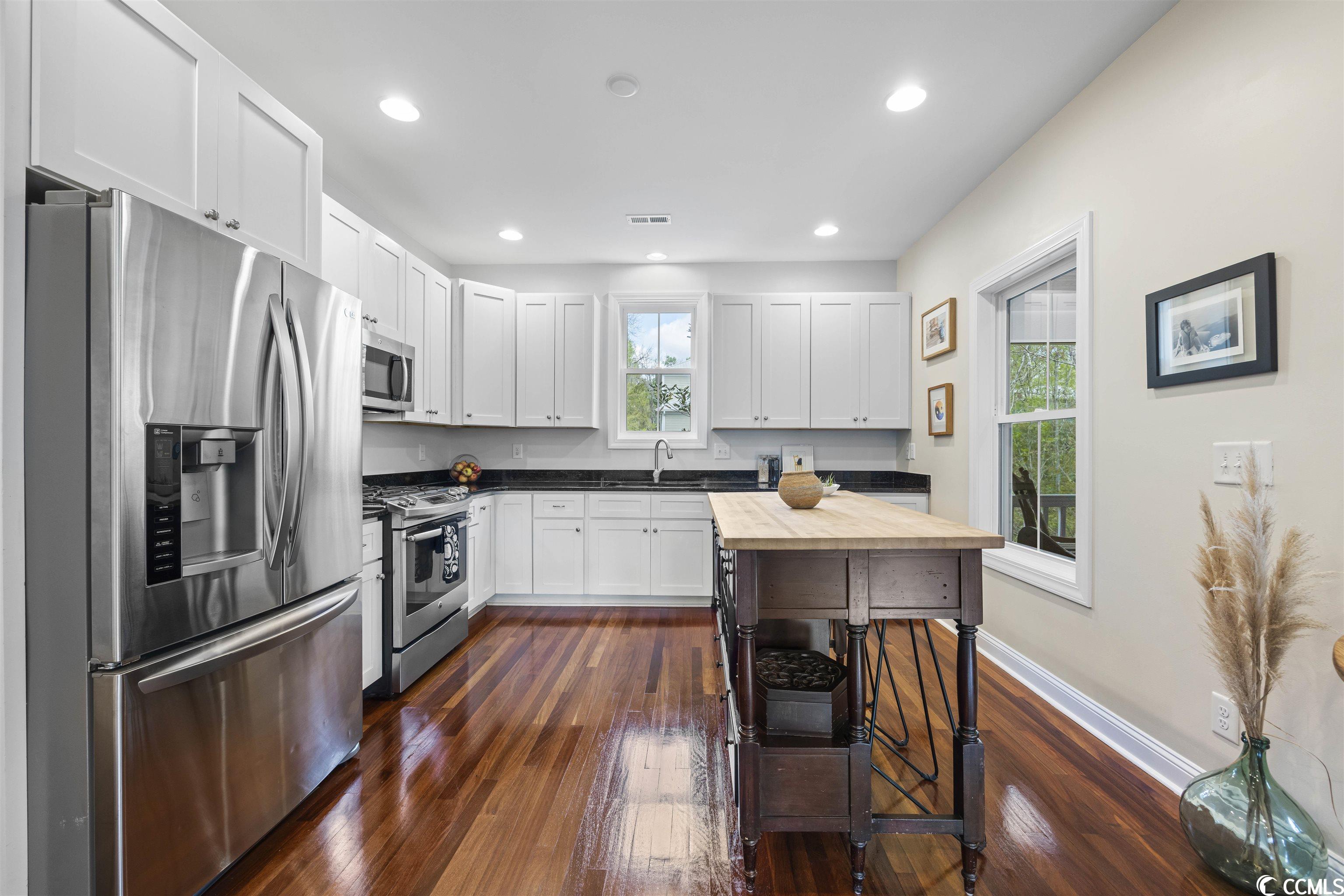 231 Watson Way Pawleys Island, SC 29585 - Photo 10 of 40