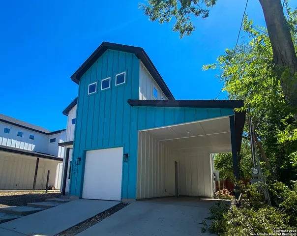 $3,250 | 1726 North Olive Street, San Antonio, TX 78208