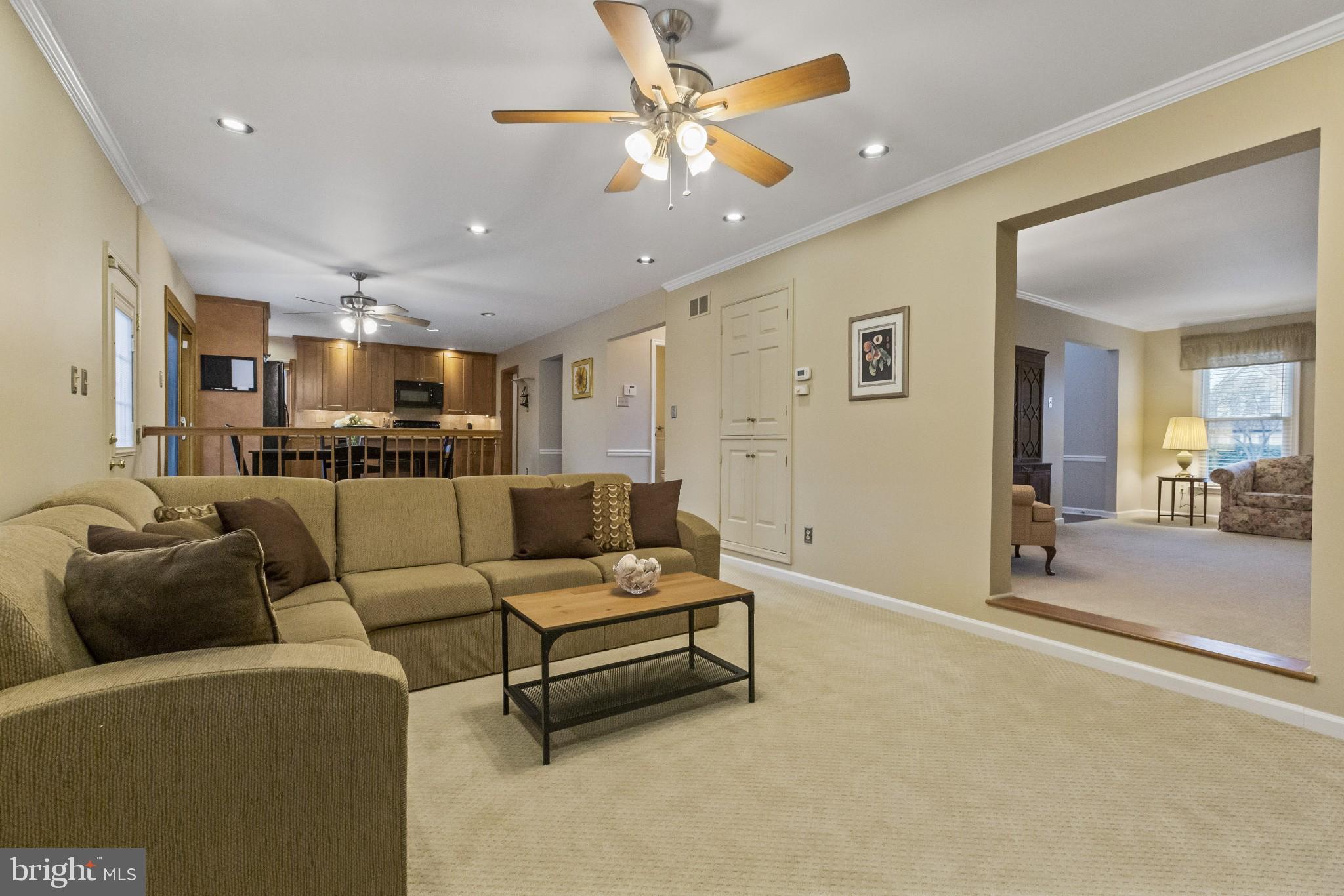 885 Slate Hill Road Yardley, PA 19067 - Photo 15 of 36 Gallery Image 15