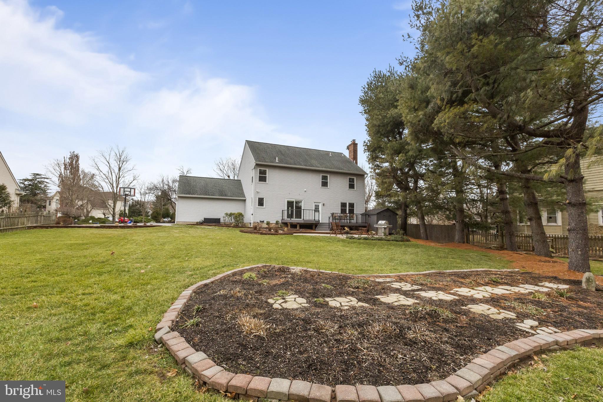885 Slate Hill Road Yardley, PA 19067 - Photo 32 of 36 Gallery Image 32