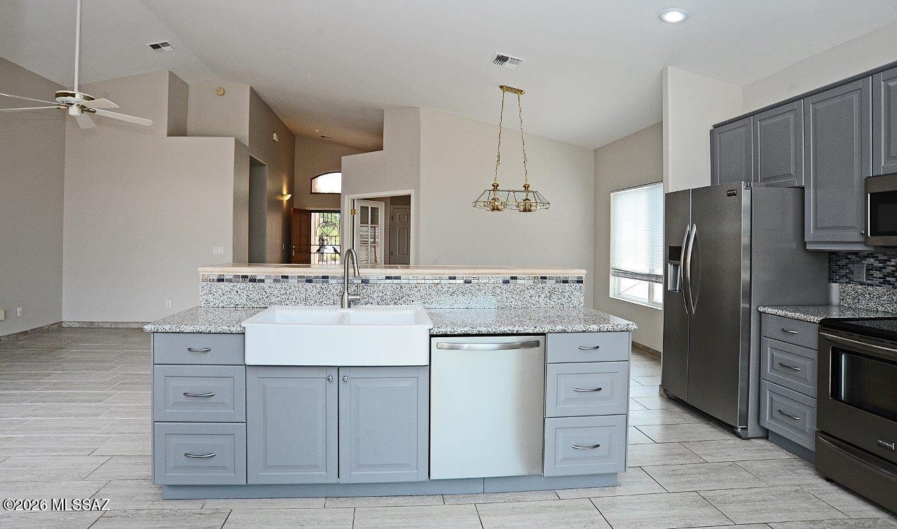 760 North Western Ridge Trail Tucson, AZ 85748 - Photo 19 of 45 Kitchen 2