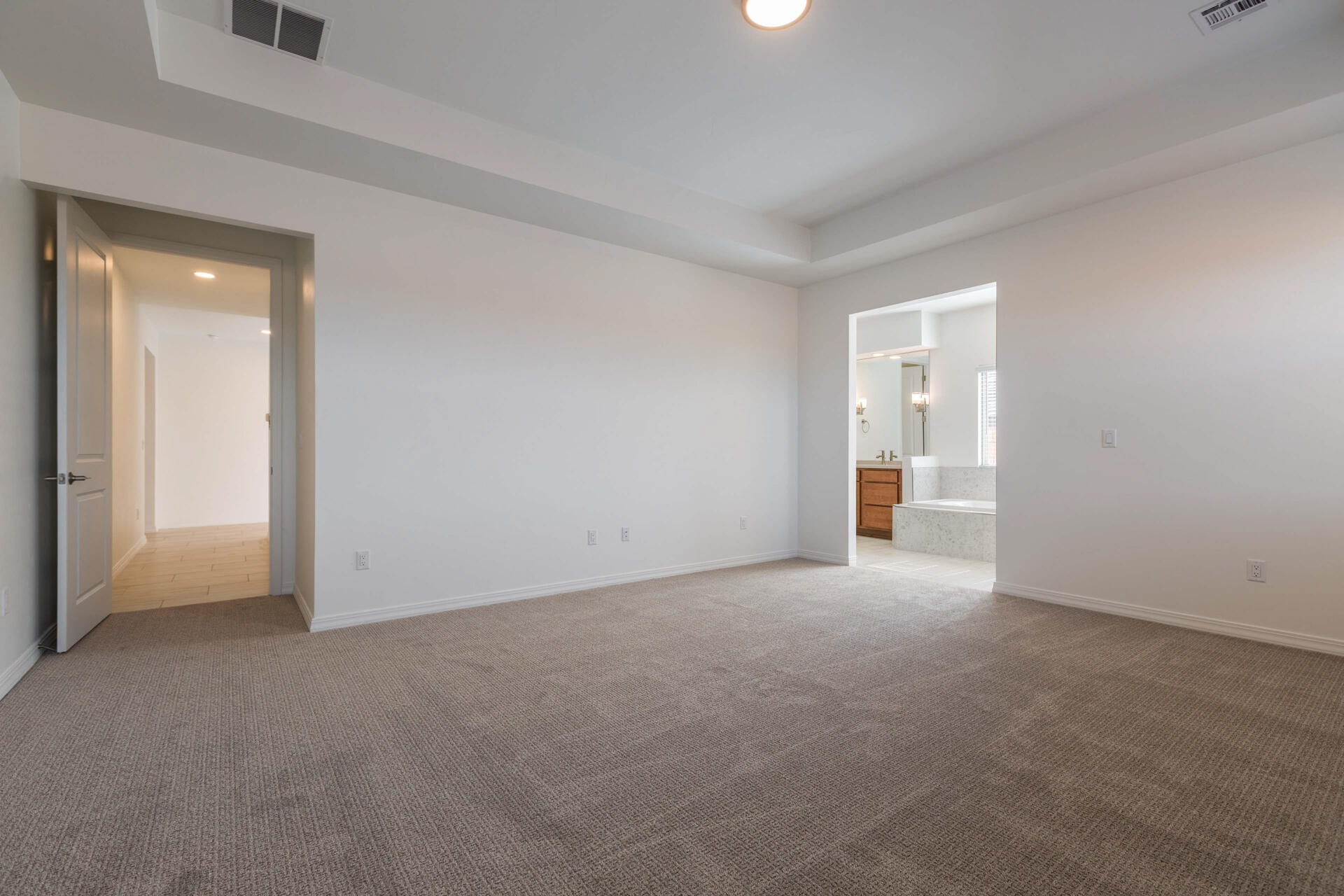 6925 Archer Road Northeast Rio Rancho, NM 87144 - Photo 16 of 31 Gallery Image 16