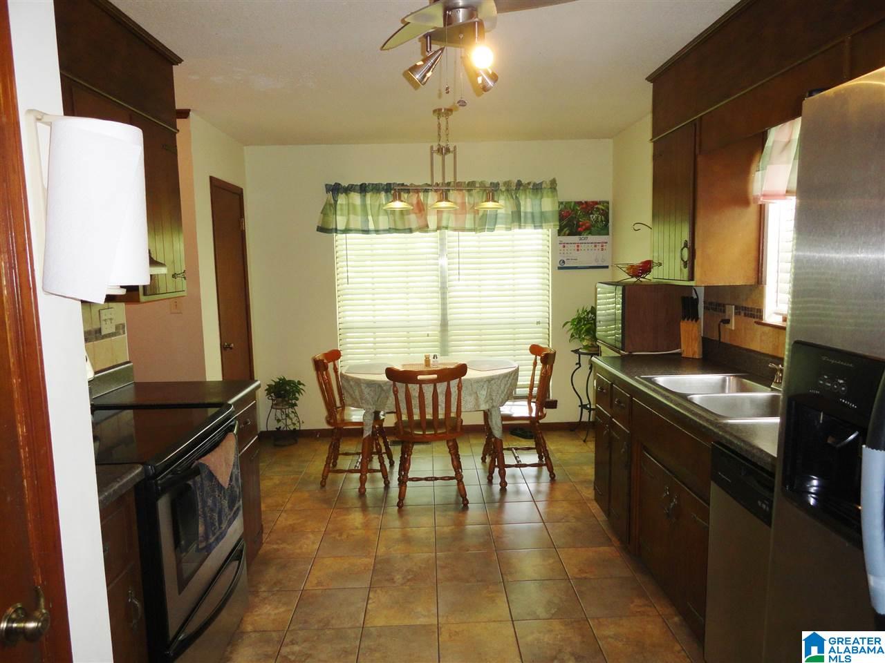 5249 Memory Lane Mount Olive, AL 35117 - Photo 9 of 36