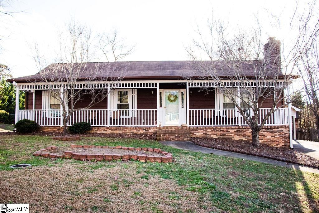 13 Paddock Drive Greer, SC 29650 - Photo 1 of 35 Gallery Image 1