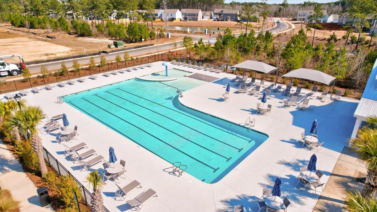 203 Hayworth Road Summerville, SC 29486 - Photo 27 of 31 Community Pool