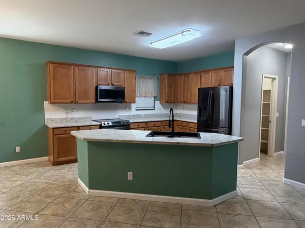 $2,200 | 17841 West Acapulco Lane, Surprise, AZ 85388