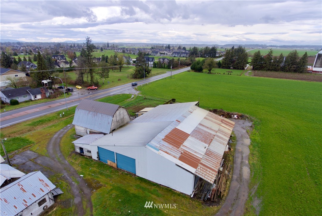 694 East Badger Road Lynden, WA 98264 - Photo 6 of 17