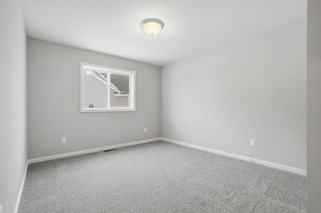 $459,900 | 903 Pine Vale Avenue, Somerset, WI 54025