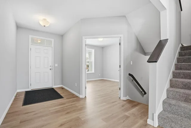 $459,900 | 903 Pine Vale Avenue, Somerset, WI 54025