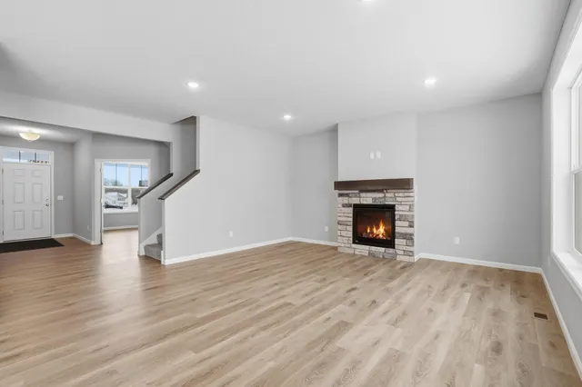 $459,900 | 903 Pine Vale Avenue, Somerset, WI 54025