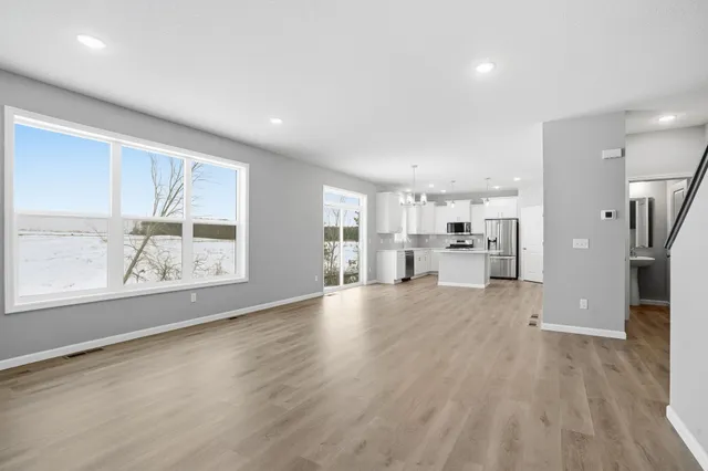 $459,900 | 903 Pine Vale Avenue, Somerset, WI 54025