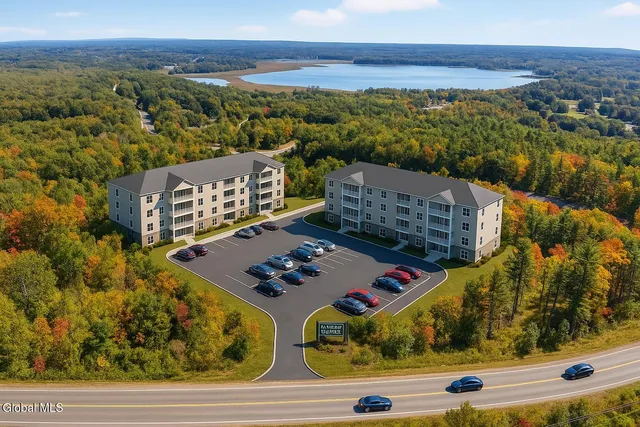 $3,080,000 | 2272 Highway 9, Malta, NY 12118