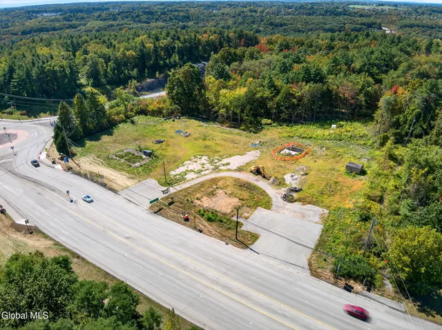 $3,080,000 | 2272 Highway 9, Malta, NY 12118