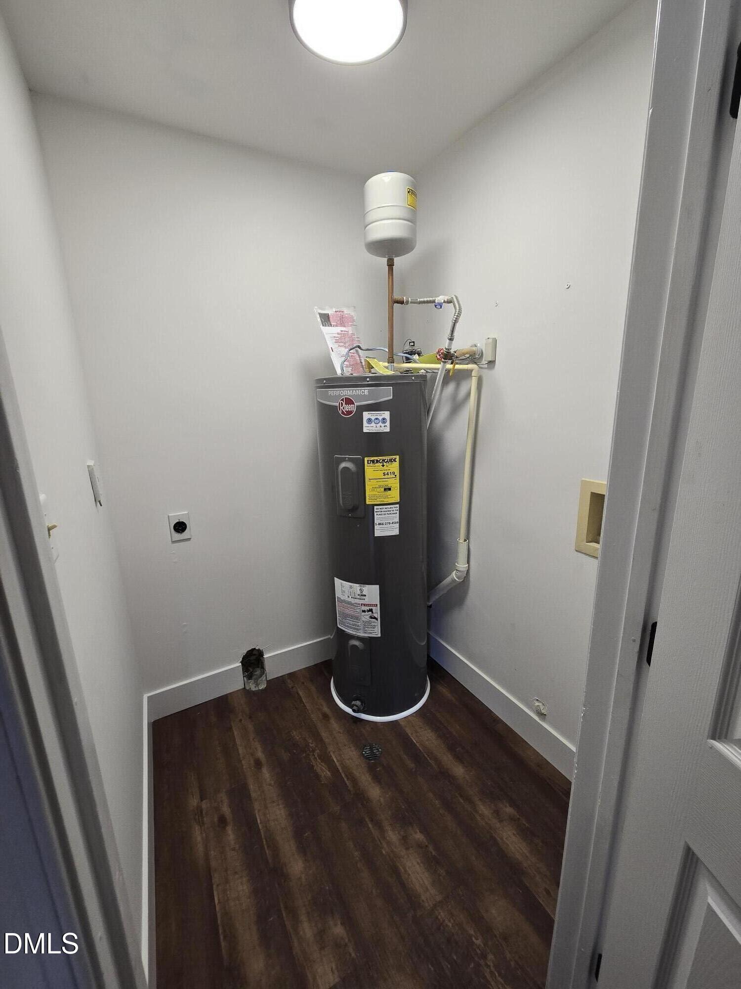 2020 Quaker Landing, Unit 201 Raleigh, NC 27603 - Photo 17 of 18
