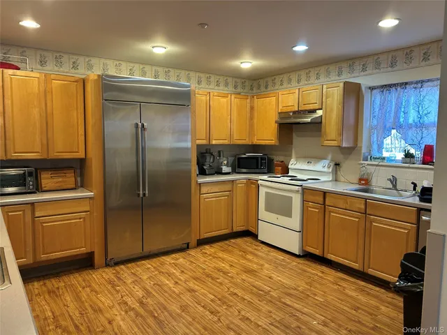 $650,000 | 13 Rebecca Lane, Pawling, NY 12564