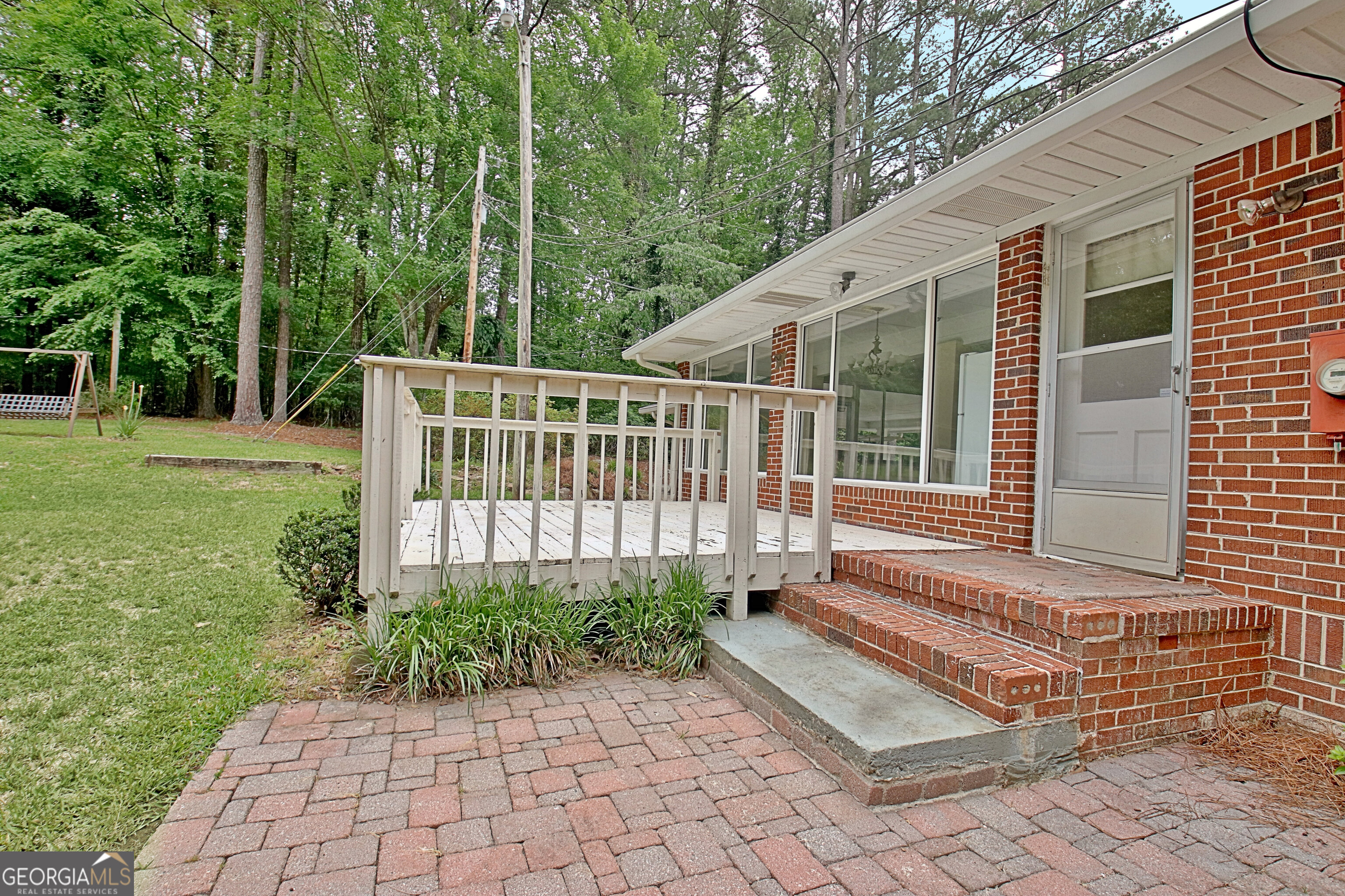 717 Tyrone Road Tyrone, GA 30290 - Photo 44 of 58 a view of a house with backyard and garden