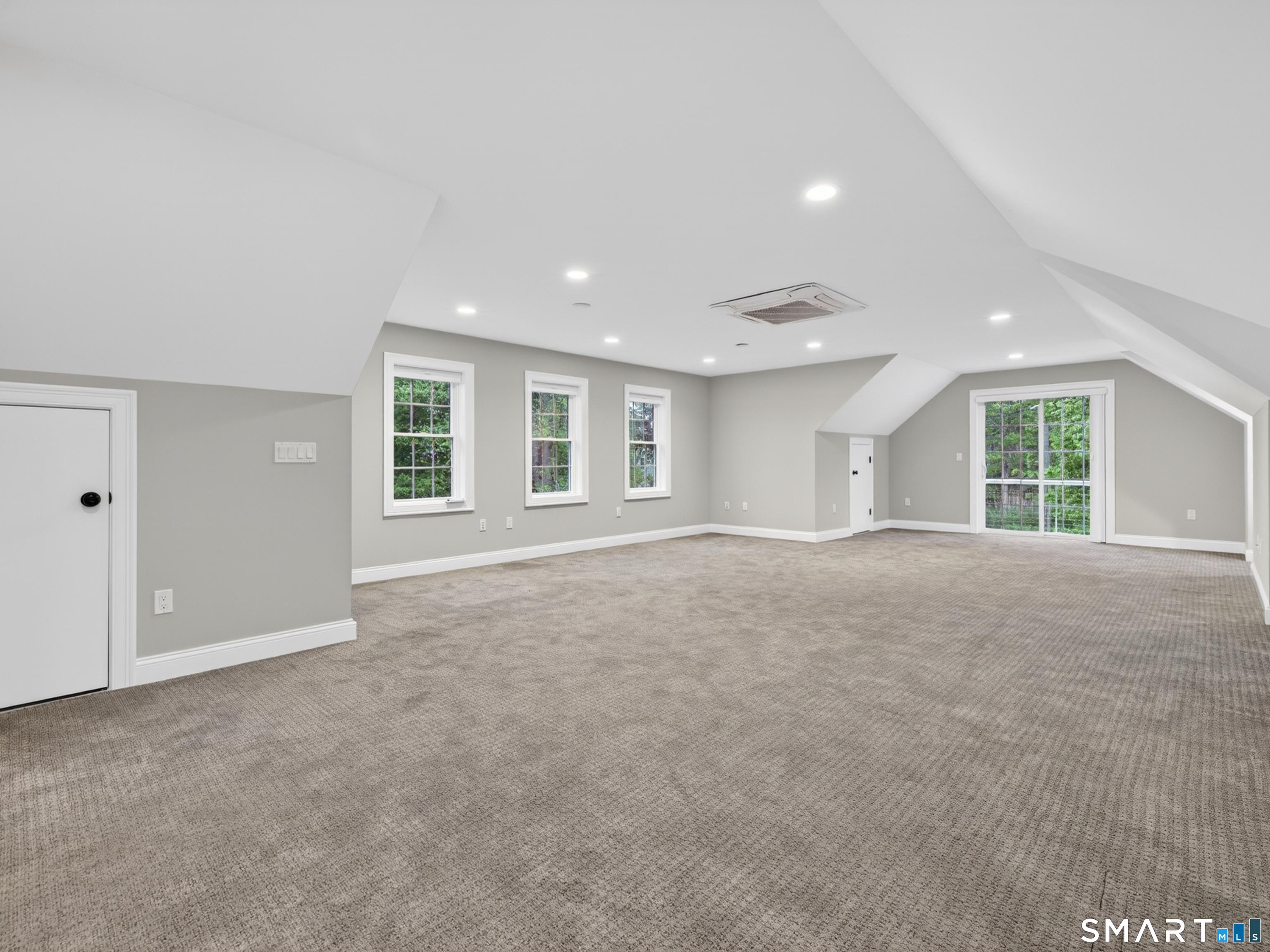 4 Beach Road Old Saybrook, CT 06475 - Photo 23 of 38