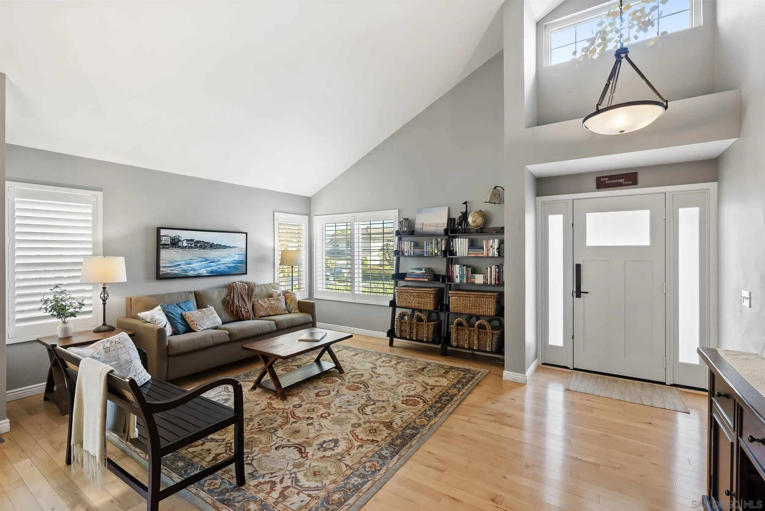 1655 Splitrail Drive Encinitas, CA 92024 - Photo 8 of 43 Gallery Image 8