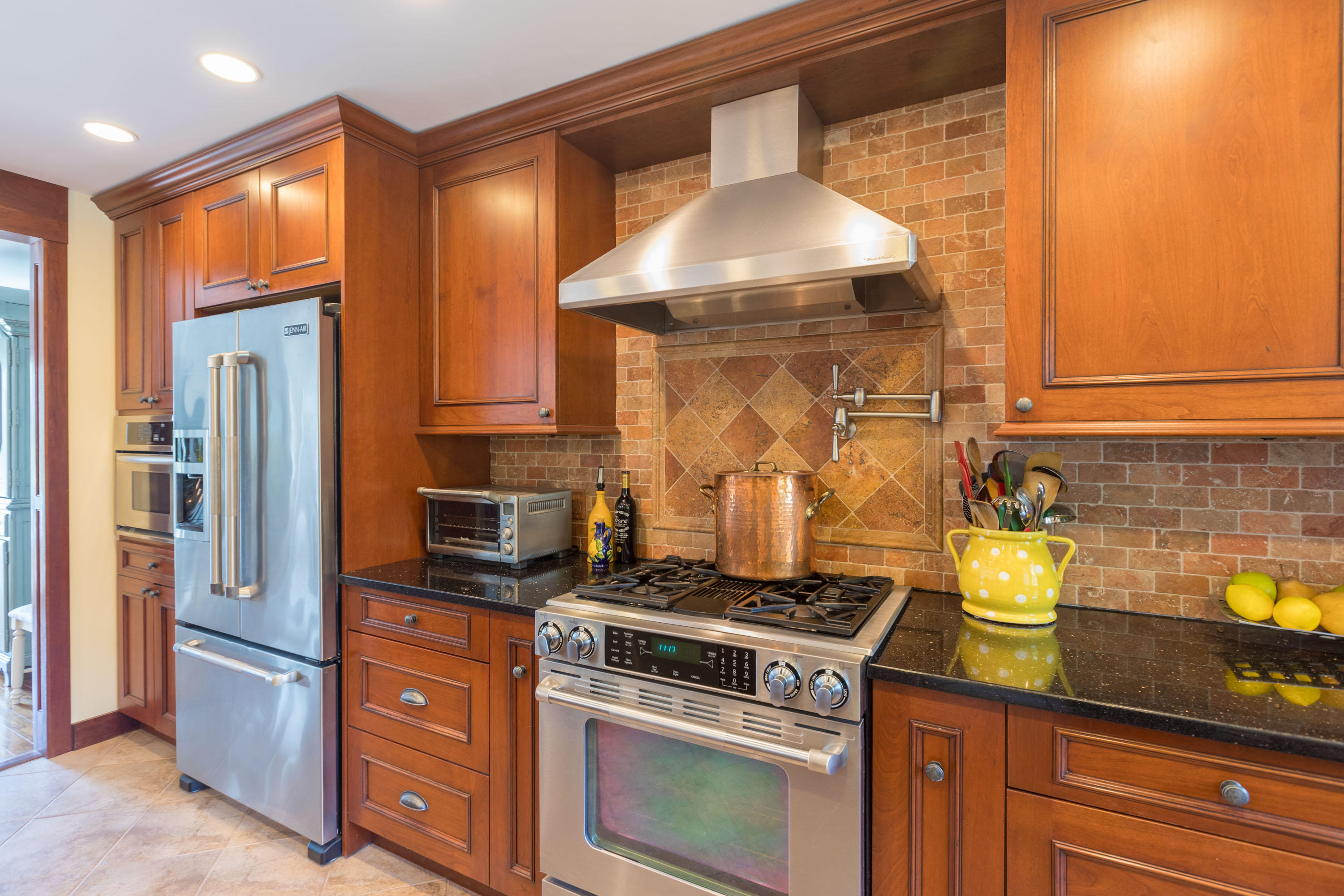 49 Samoset Road, Unit 49 Rockland, ME 04841 - Photo 13 of 49 8O8A9884