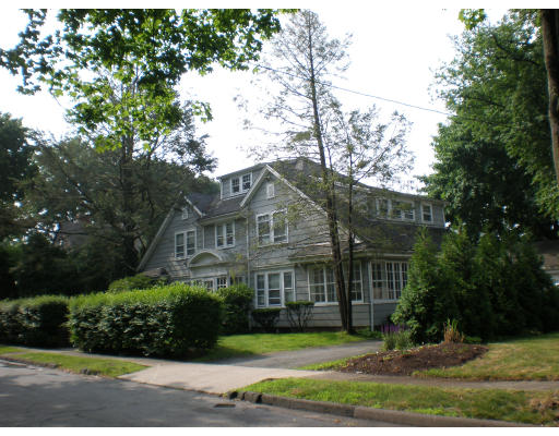 20 Stanley Road Swampscott, MA 01907 - Photo 1 of 1 Gallery Image 1