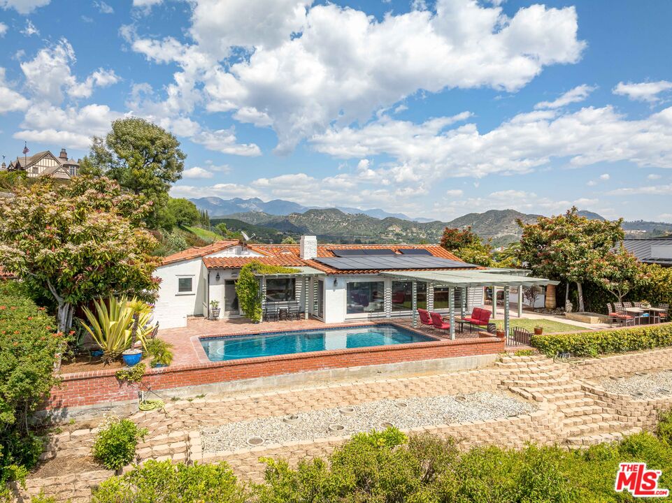 1910 Melwood Drive Glendale, CA 91207 - Photo 66 of 68