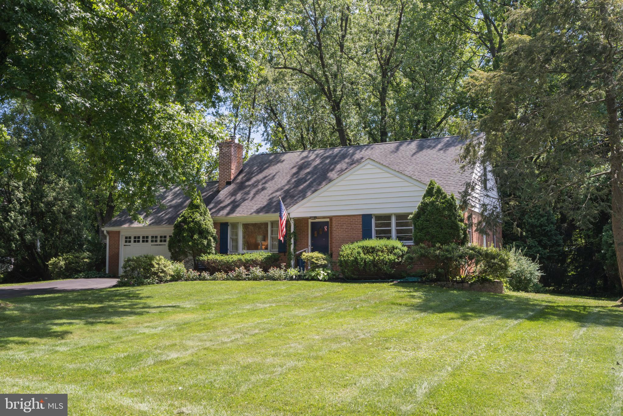 1148 West Valley Road Wayne, PA 19087 - Photo 3 of 28