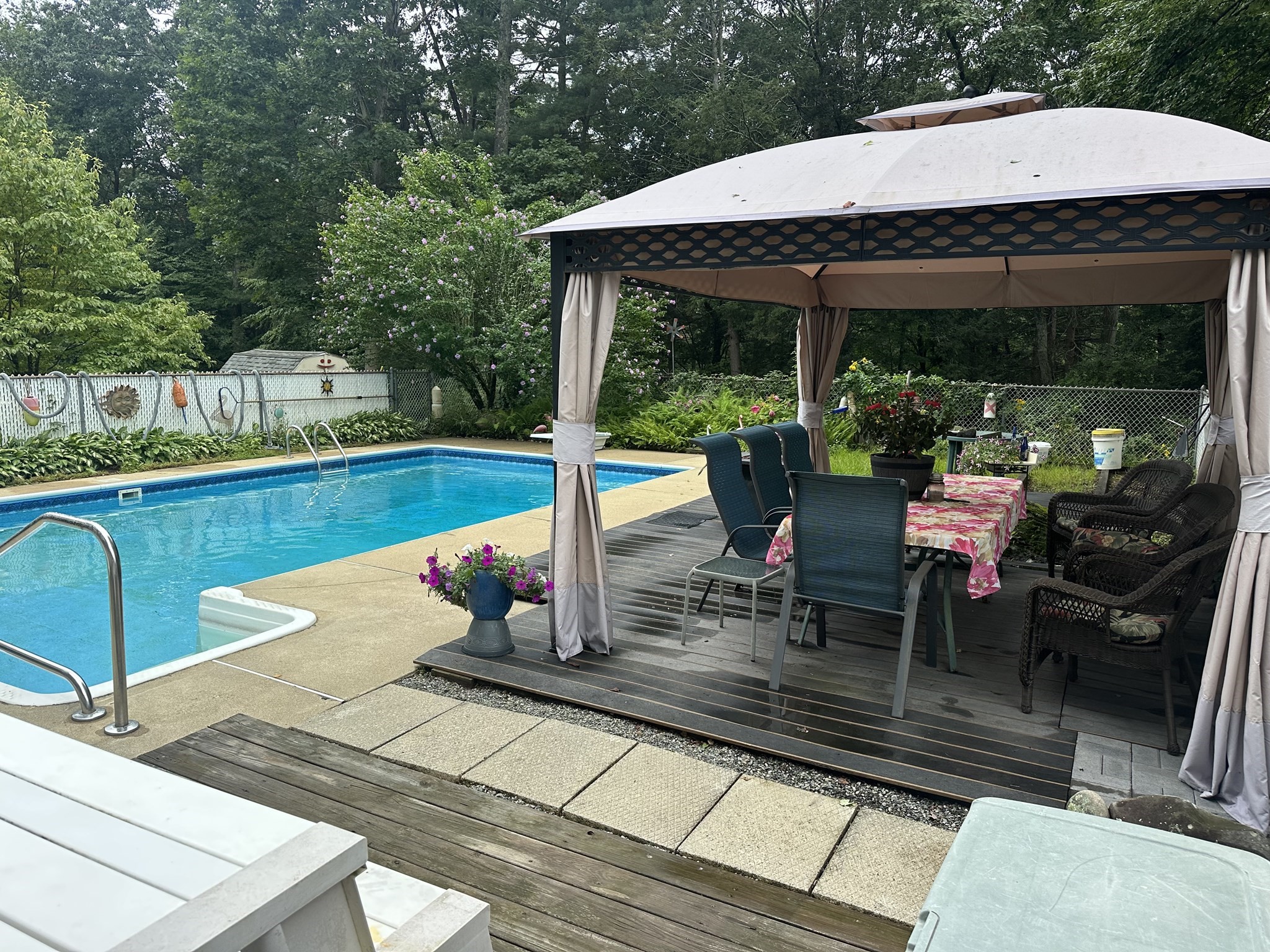 203 New Boston Road Sturbridge, MA 01566 - Photo 21 of 30 Gallery Image 21