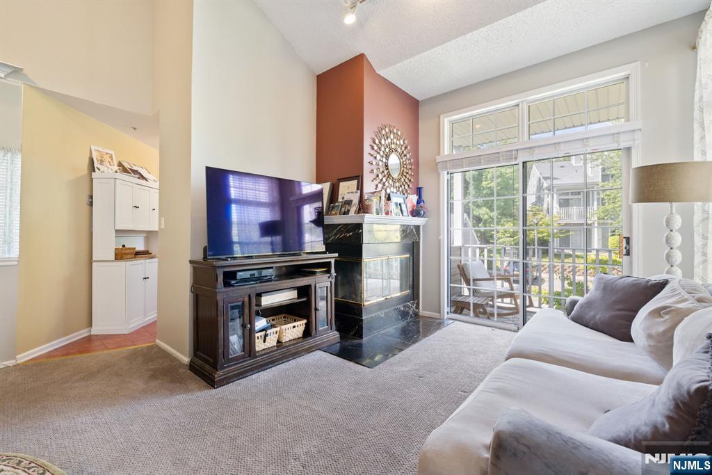 1293 Paddington Road, Unit A2 Mahwah, NJ 07430 - Photo 15 of 28 Gallery Image 15
