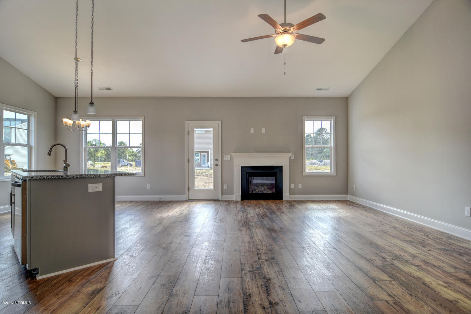 1332 Teddy Road Castle Hayne, NC 28429 - Photo 5 of 24 1340 Teddy Rd Castle Hayne NC-large-006-