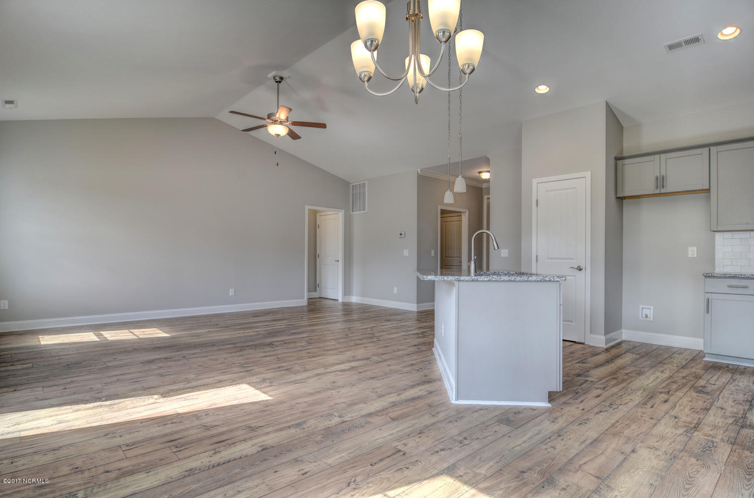 1332 Teddy Road Castle Hayne, NC 28429 - Photo 7 of 24 1340 Teddy Rd Castle Hayne NC-large-009-