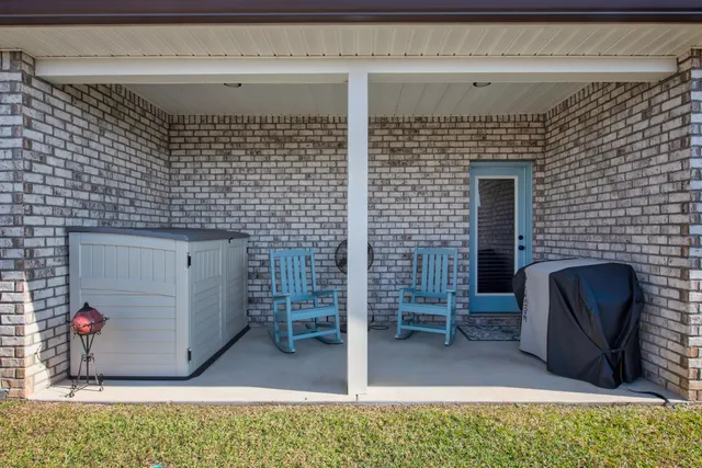 $464,000 | 63 Alley Oak Lane, Freeport, FL 32439