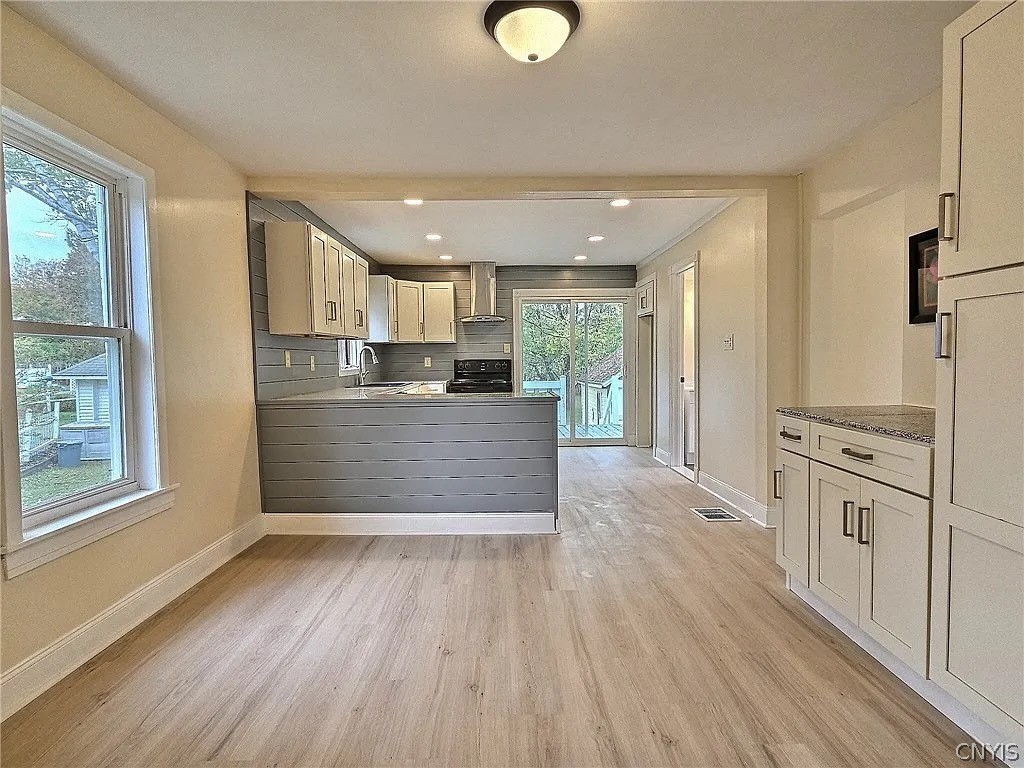 124 Prospect Street Sherrill, NY 13461 - Photo 11 of 31