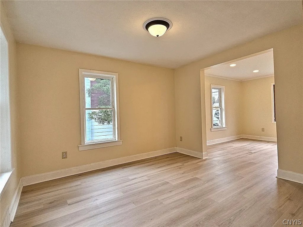 124 Prospect Street Sherrill, NY 13461 - Photo 16 of 31