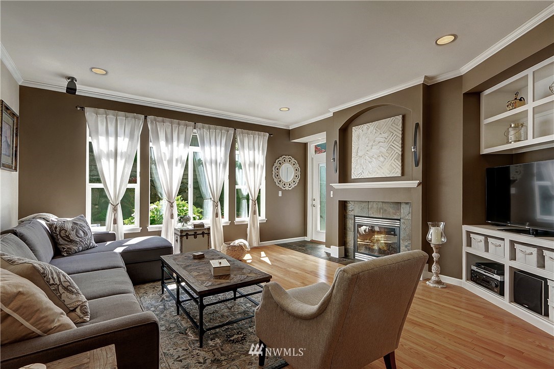 16904 164th Way Southeast Renton, WA 98058 - Photo 12 of 28 Gallery Image 12