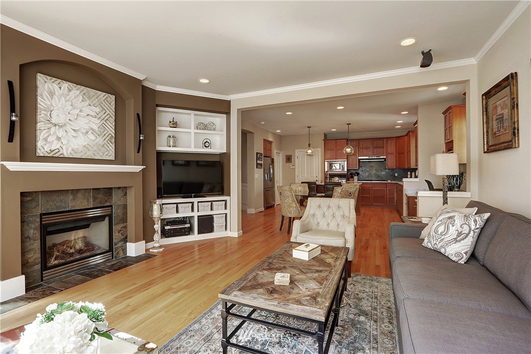 16904 164th Way Southeast Renton, WA 98058 - Photo 10 of 28 Gallery Image 10
