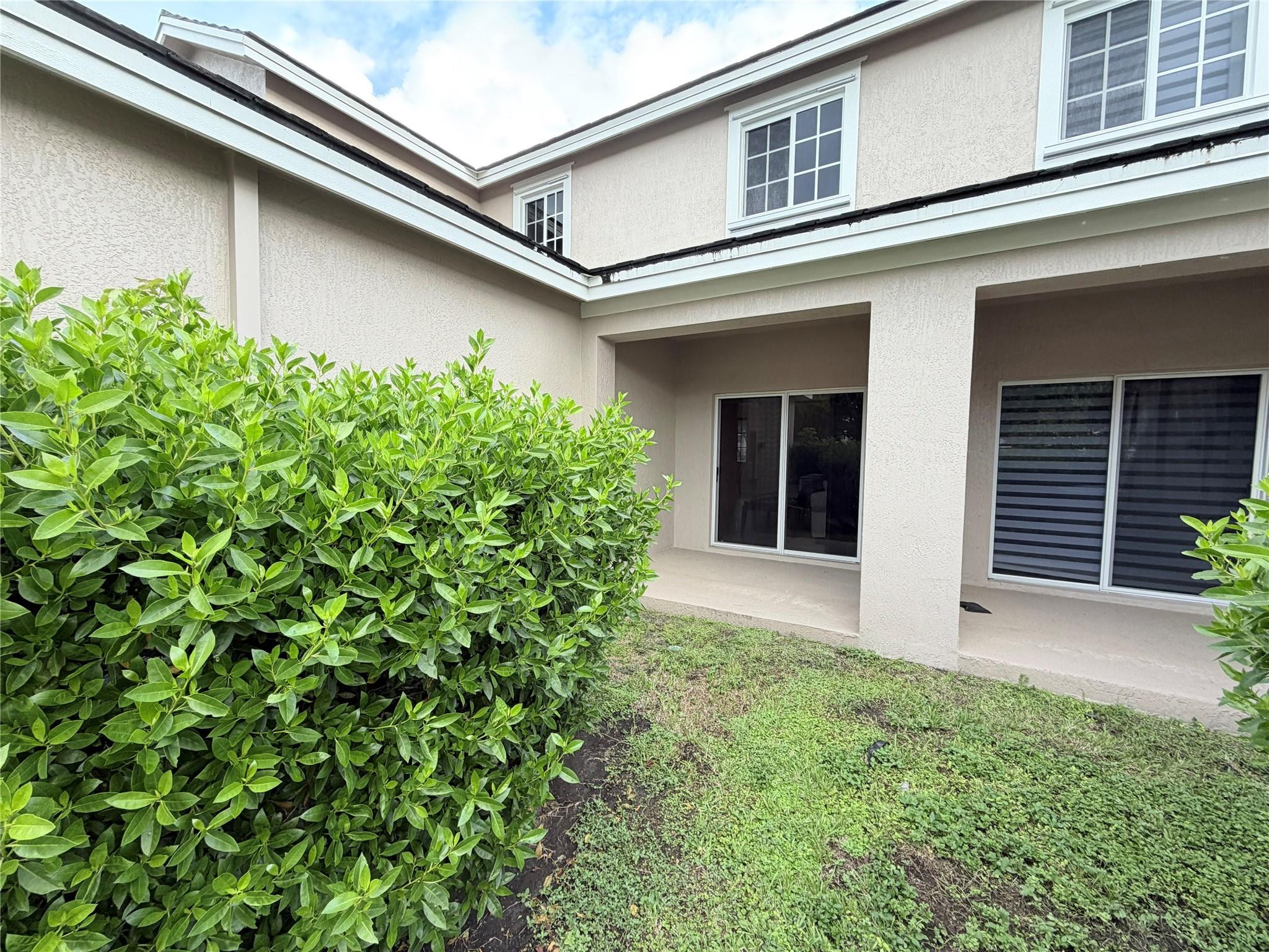 14240 Southwest 275th Street Homestead, FL 33032 - Photo 5 of 43 Photo 5