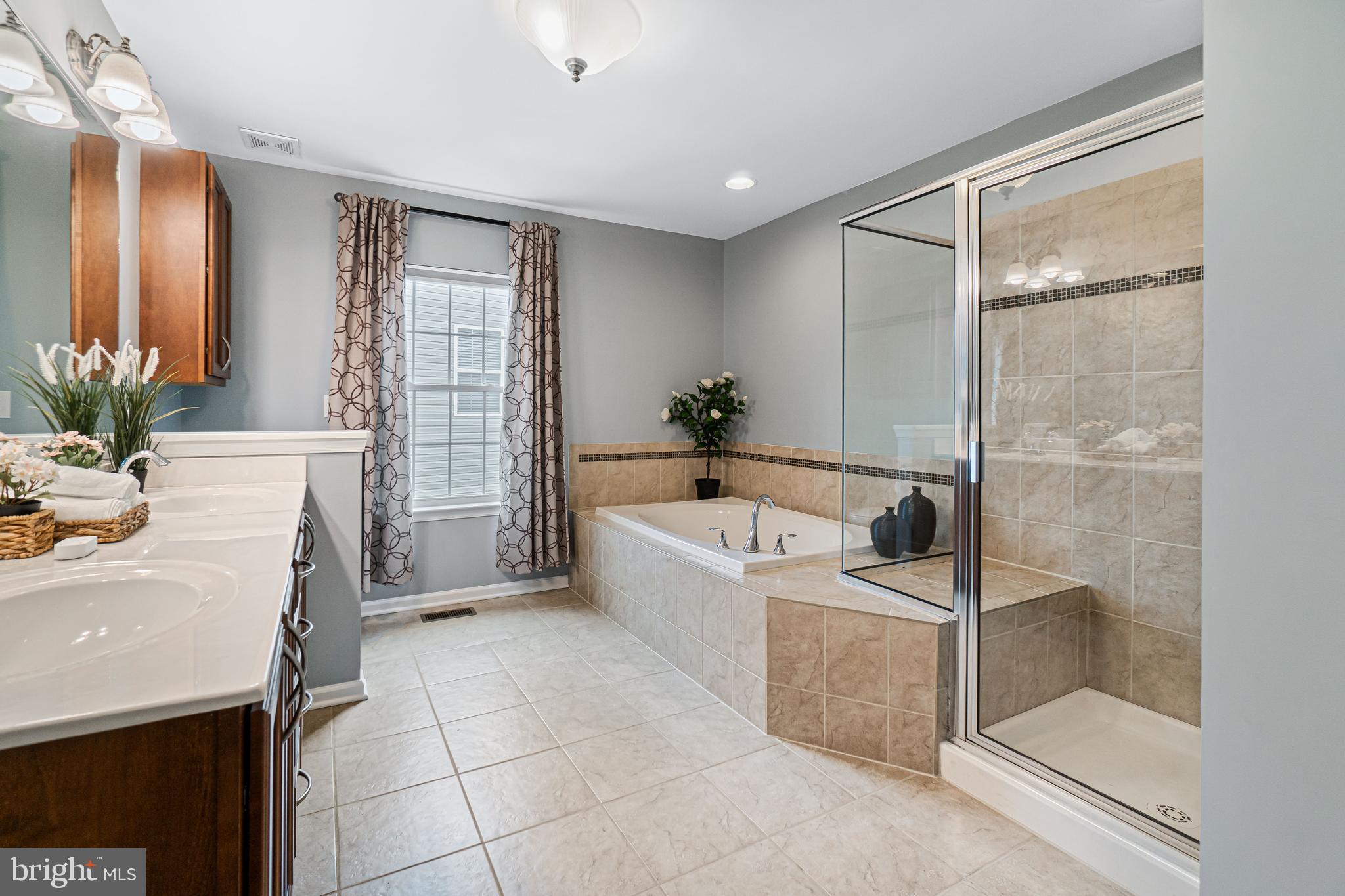 576 Claiborne Road North East, MD 21901 - Photo 21 of 33 Owners Bath