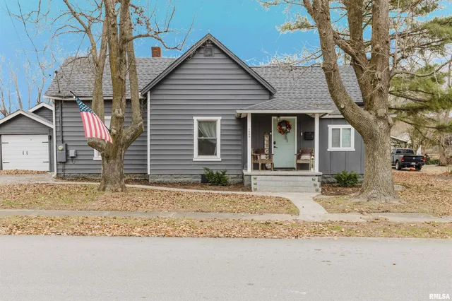 $168,000 | 1003 Jefferson Avenue, Johnston City, IL 62951