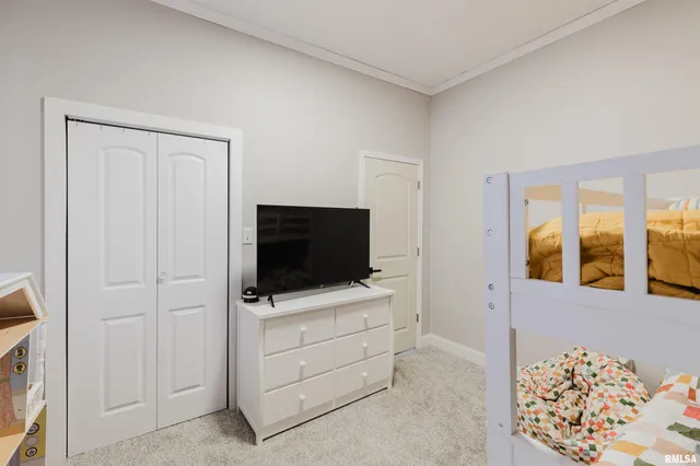 $168,000 | 1003 Jefferson Avenue, Johnston City, IL 62951