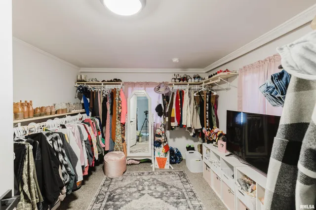 $168,000 | 1003 Jefferson Avenue, Johnston City, IL 62951