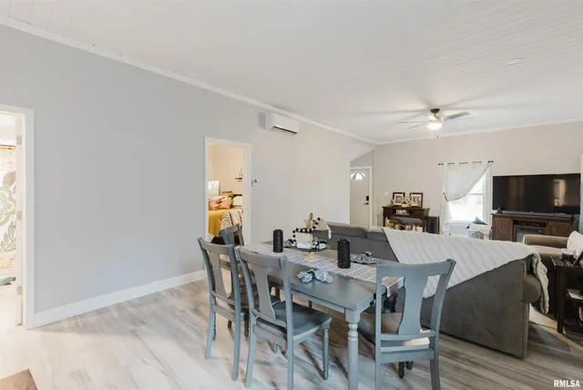 $168,000 | 1003 Jefferson Avenue, Johnston City, IL 62951