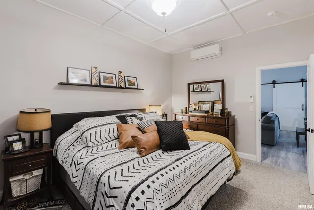 $168,000 | 1003 Jefferson Avenue, Johnston City, IL 62951