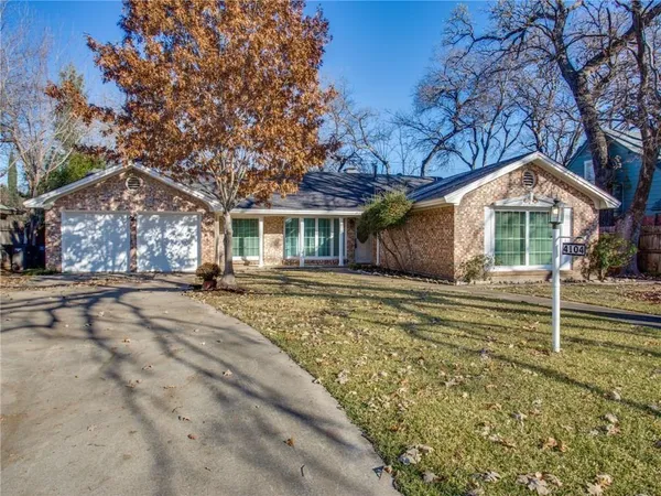 $3,850 | 4104 Hartwood Drive, Fort Worth, TX 76109