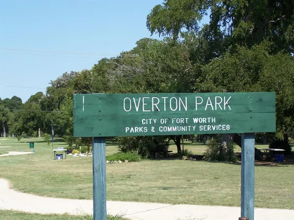 $3,850 | 4104 Hartwood Drive, Fort Worth, TX 76109